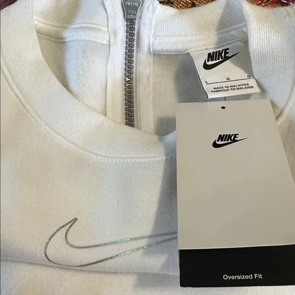 NWT | Nike Women’s Opal Fleece Crew Sweatshirt | ✨ Iridescent Accents | Size L - Picture 11 of 12